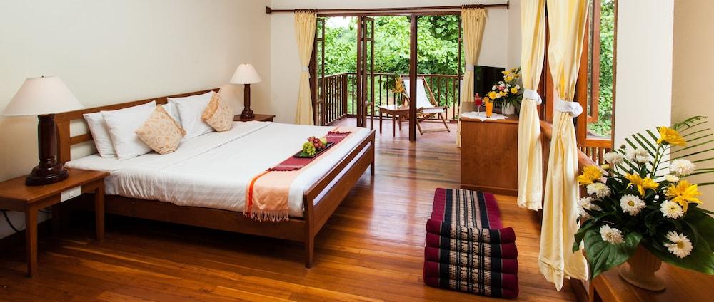 Riverhouse-The Teak House Mae Sariang Eksteriør bilde
