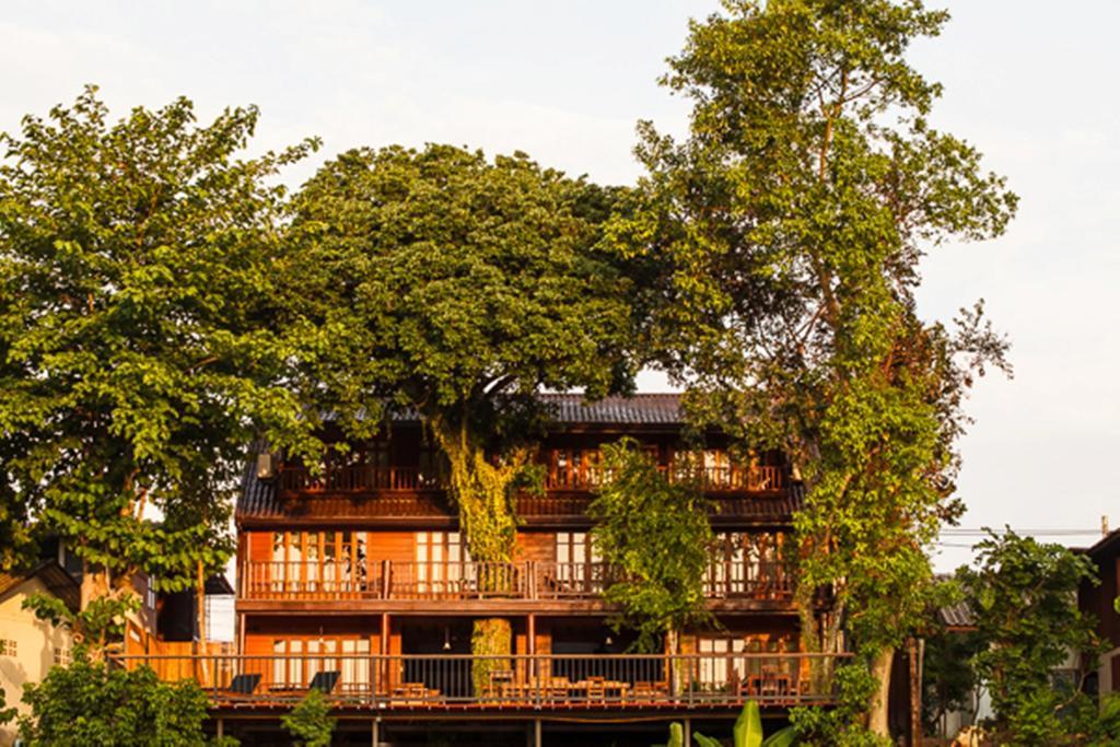Riverhouse-The Teak House Mae Sariang Eksteriør bilde
