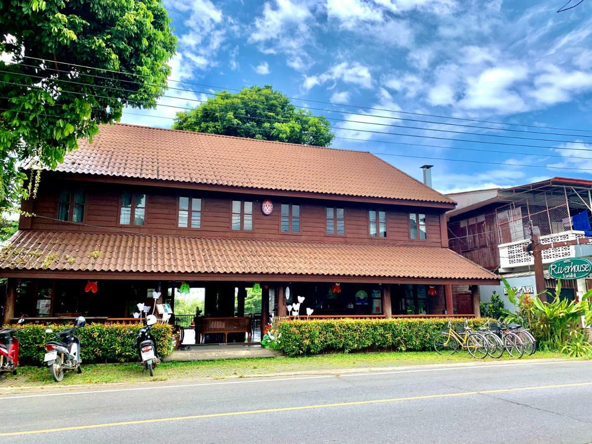 Riverhouse-The Teak House Mae Sariang Eksteriør bilde